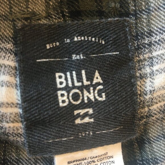 Billabong Waterfall Cardigan Medium Green Plaid Tassel Fringe Open Front Boho - Picture 7 of 9